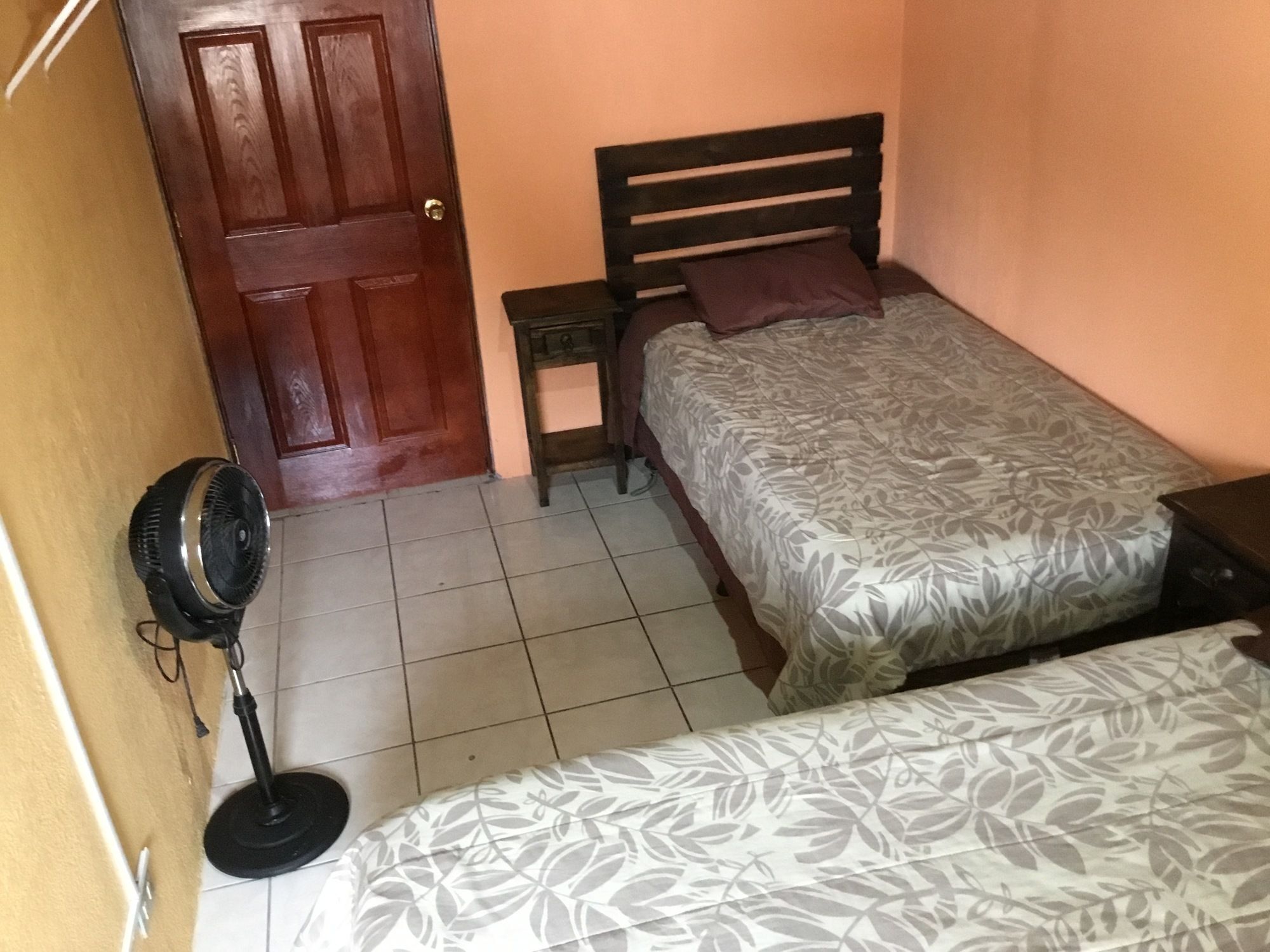 Euro Hostal Guatemala City Exteriör bild