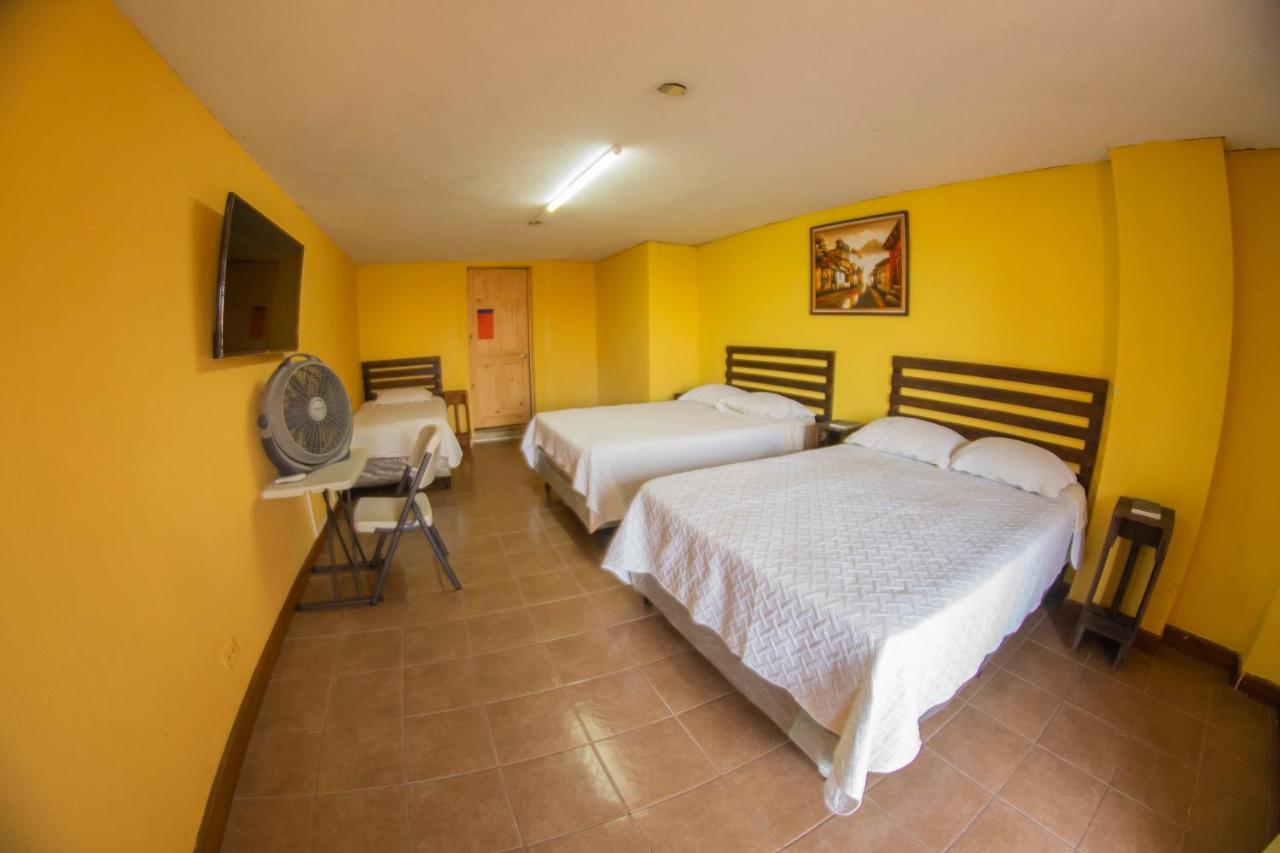 Euro Hostal Guatemala City Exteriör bild