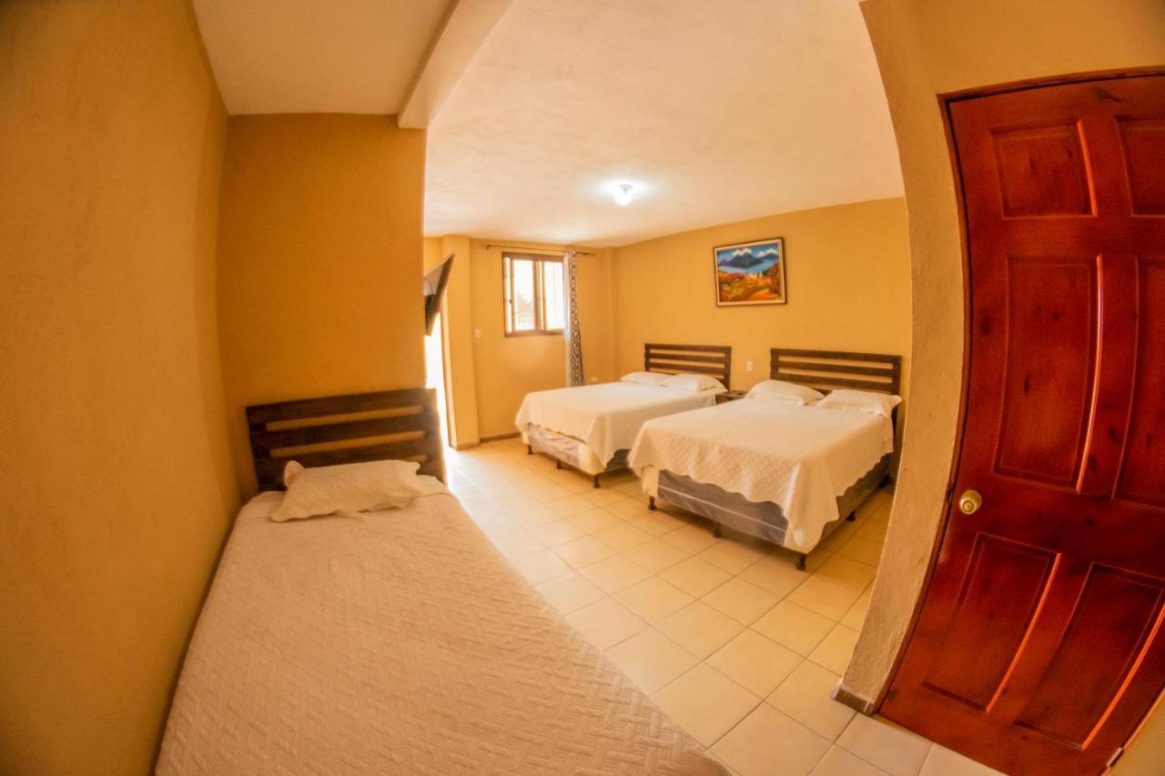 Euro Hostal Guatemala City Exteriör bild