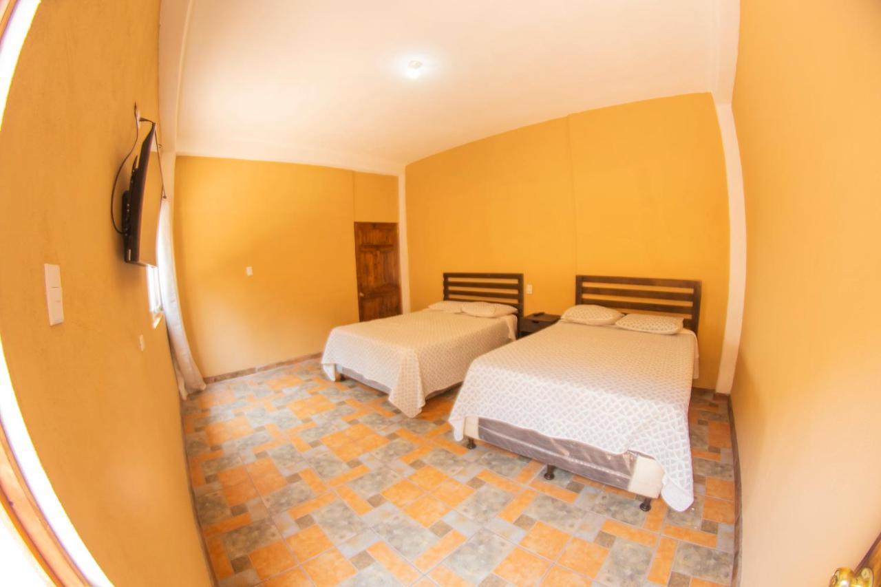 Euro Hostal Guatemala City Exteriör bild
