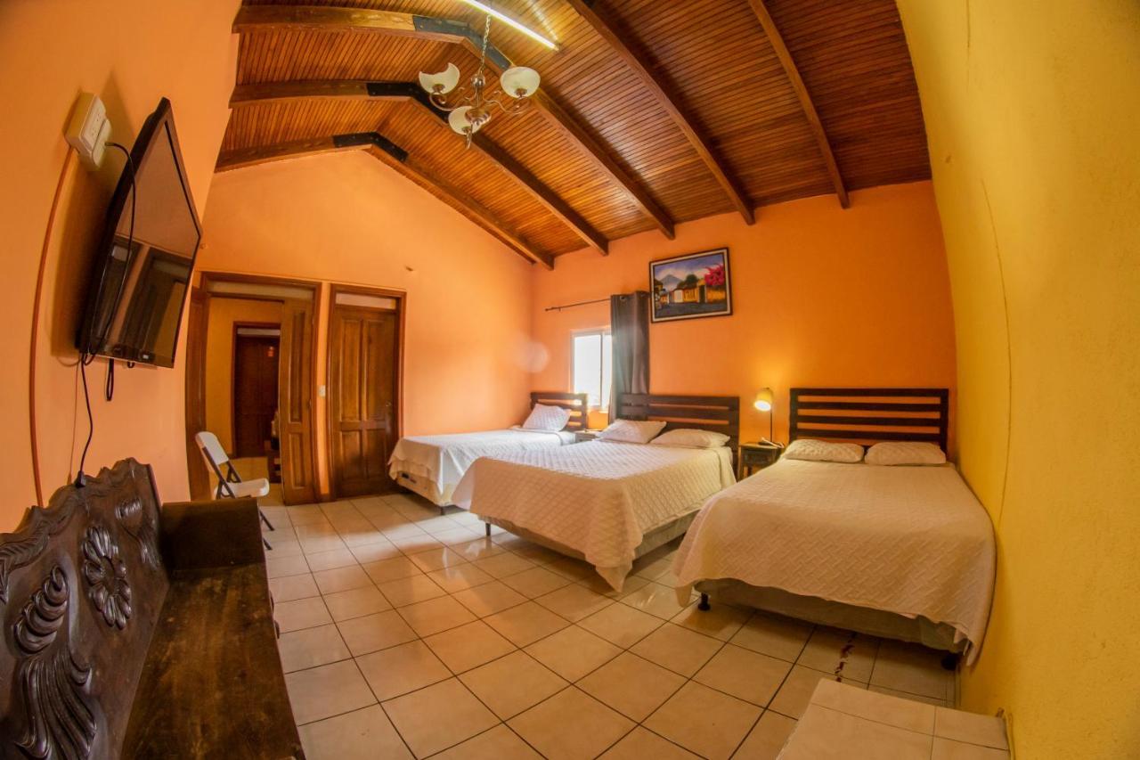 Euro Hostal Guatemala City Exteriör bild