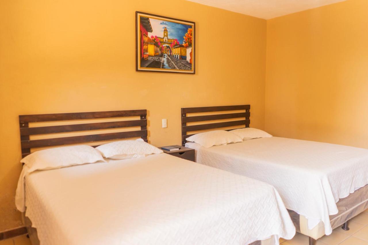 Euro Hostal Guatemala City Exteriör bild