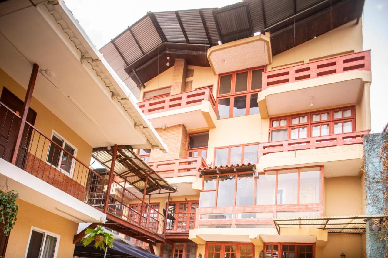 Euro Hostal Guatemala City Exteriör bild