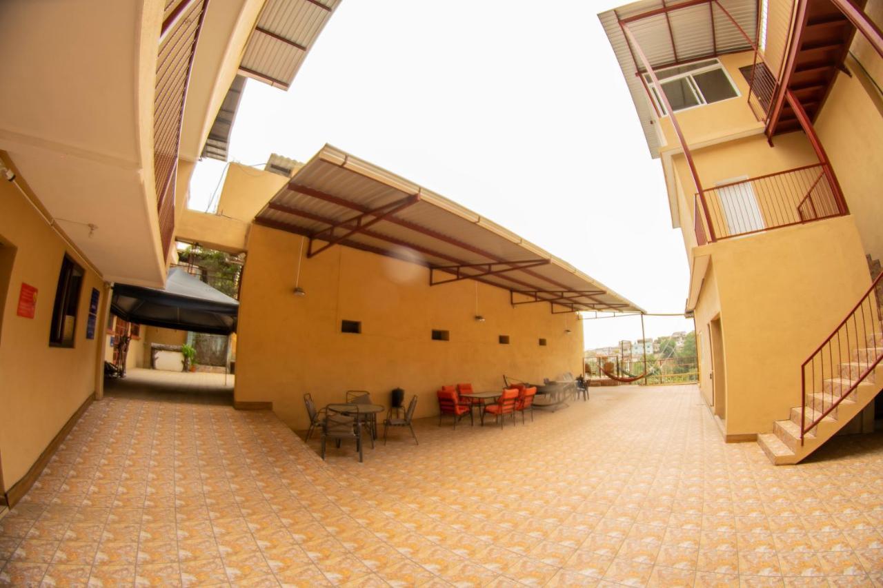 Euro Hostal Guatemala City Exteriör bild
