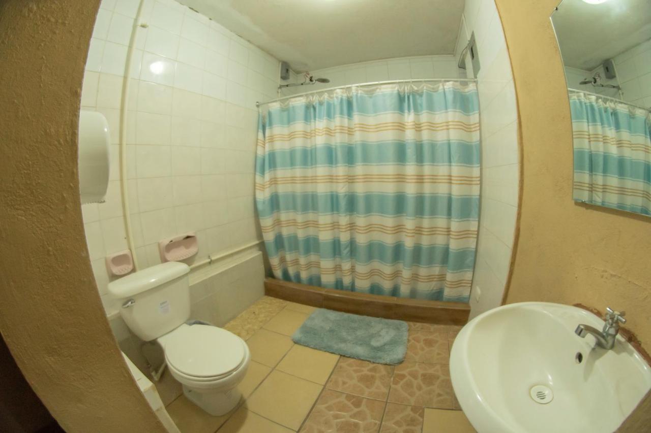 Euro Hostal Guatemala City Exteriör bild