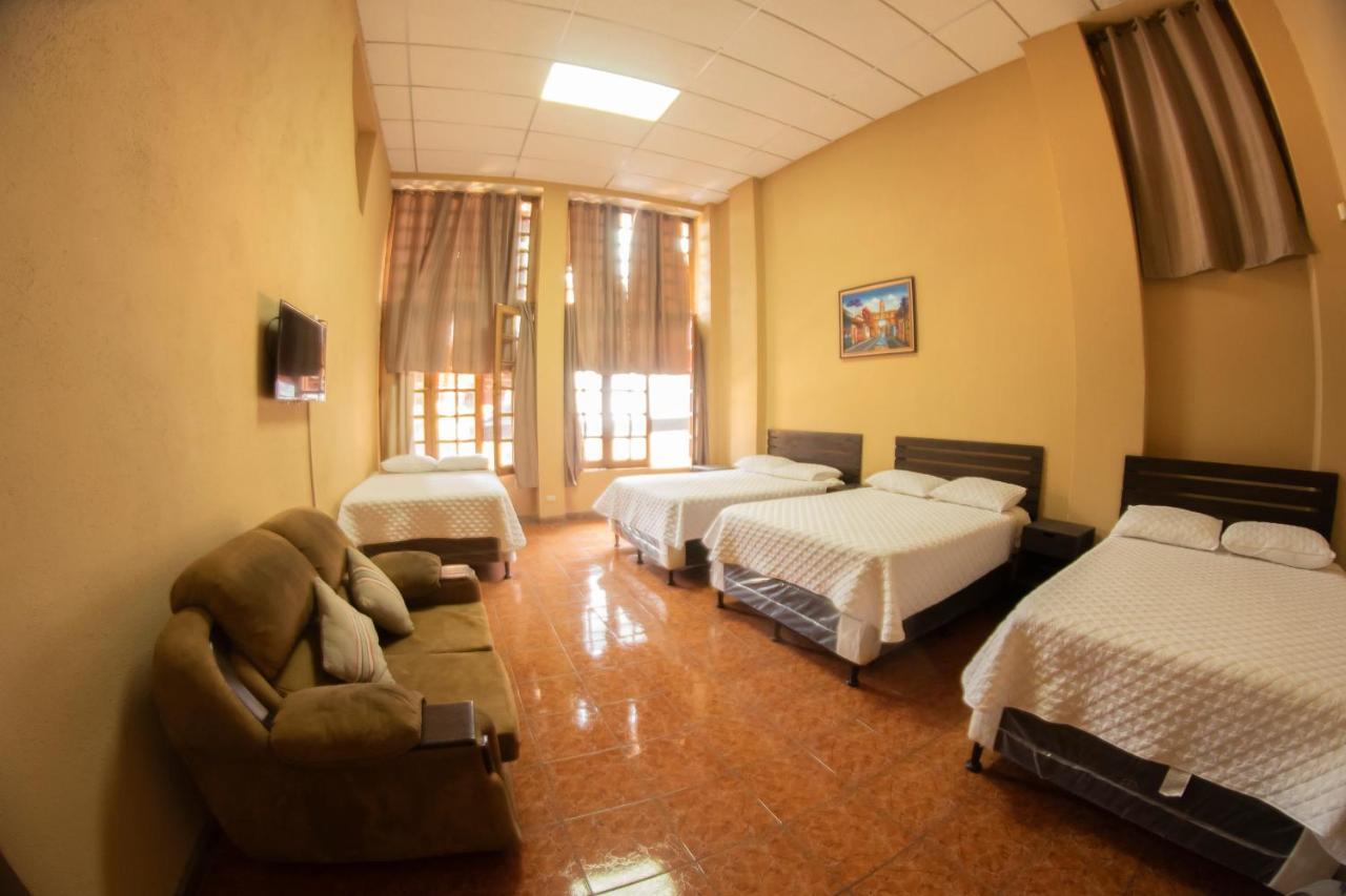 Euro Hostal Guatemala City Exteriör bild